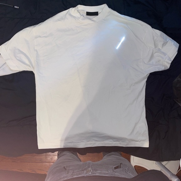 Essentials Fear of God Ivory Short Sleeve Tee - Picture 1 of 4